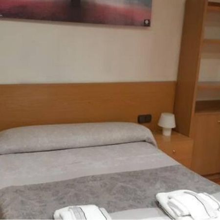Precioso!! Apartamento En El Centro De Sabadell Apartment ภายนอก รูปภาพ